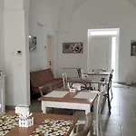 Sideris In Salento 住宿加早餐酒店 Surano
